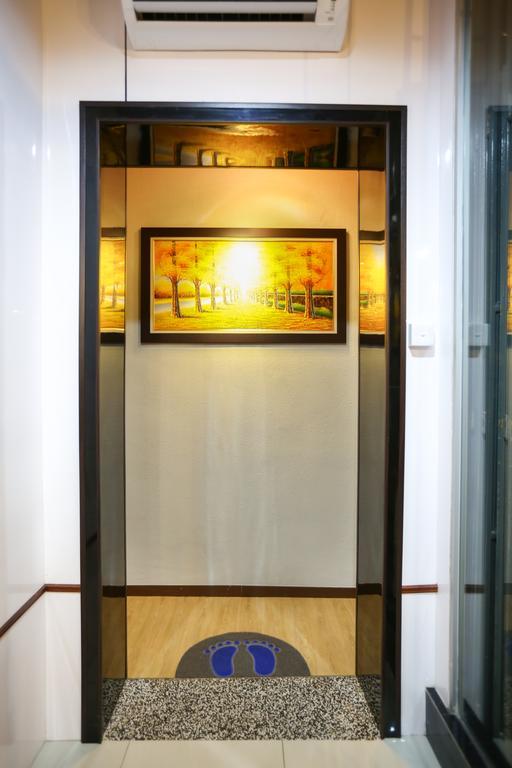 New Dawn Hotel Pontian Sdn Bhd Pontian Kecil Esterno foto