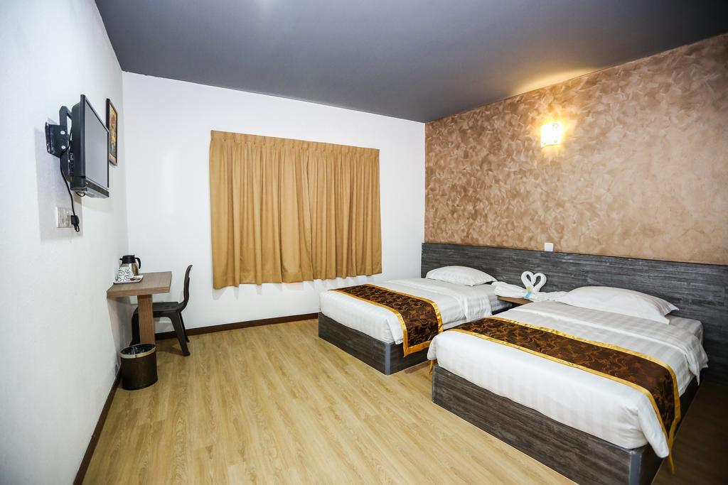 New Dawn Hotel Pontian Sdn Bhd Pontian Kecil Esterno foto